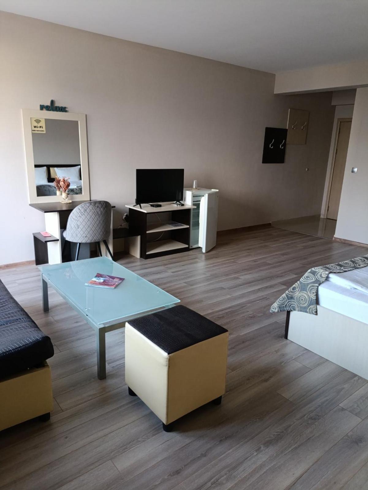 Alexander Hotel Asenovgrad Eksteriør bilde