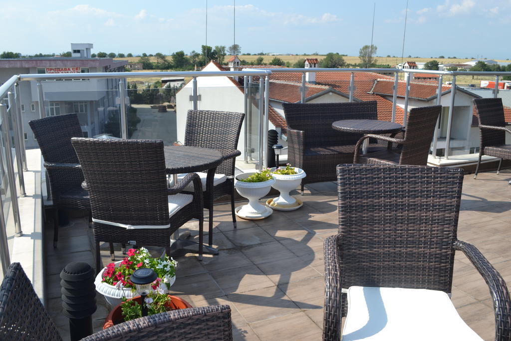 Alexander Hotel Asenovgrad Eksteriør bilde
