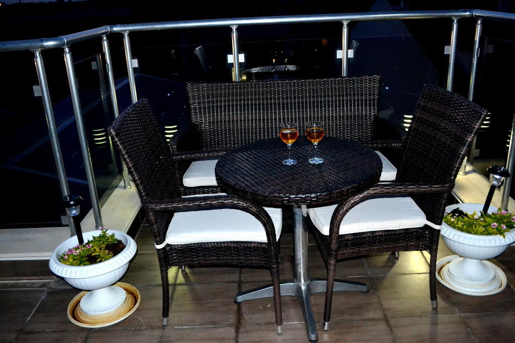 Alexander Hotel Asenovgrad Eksteriør bilde